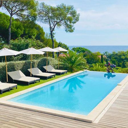 Villa Mediterranea Les Issambres Exterior foto