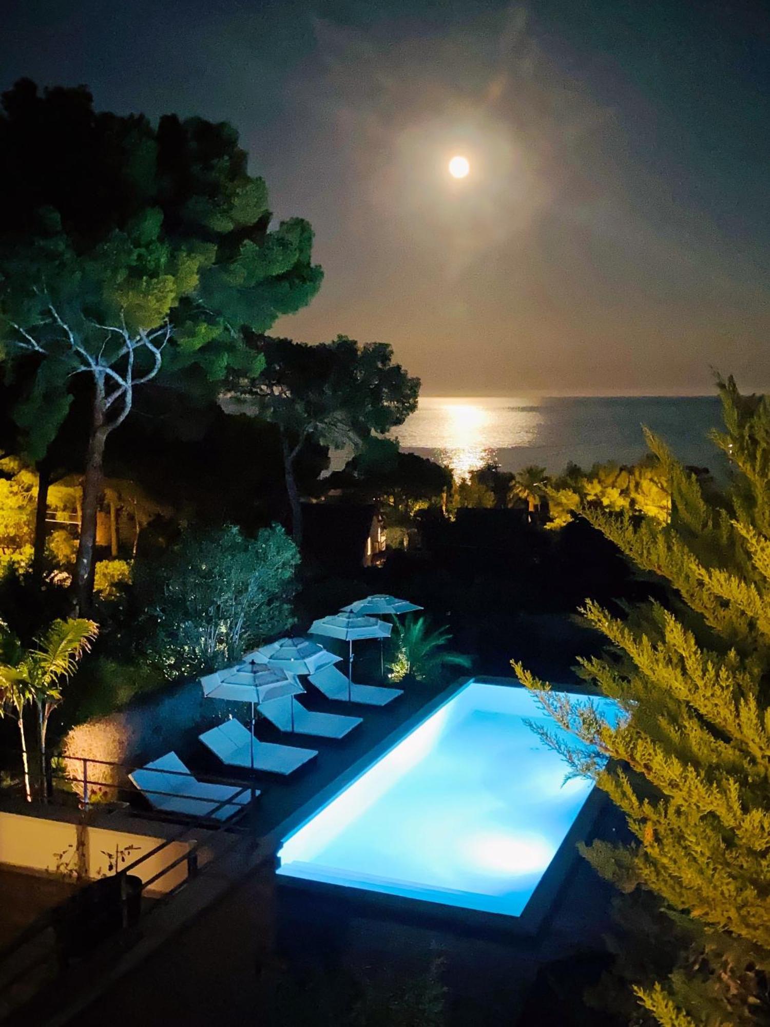 Villa Mediterranea Les Issambres Exterior foto